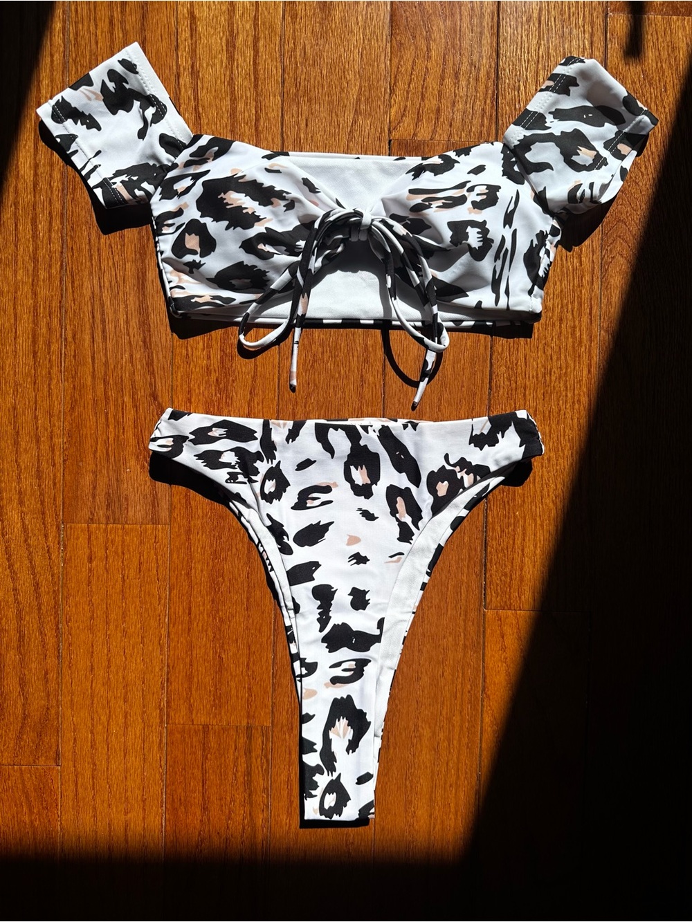 NEW Leopard Print Bikini - Picture 2 of 4